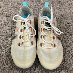 Nike Womens VaporMax 2019 SE